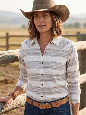 Ariat REAL Billie Jean Shirt Medium White Brown Blue Relaxed Fit Western